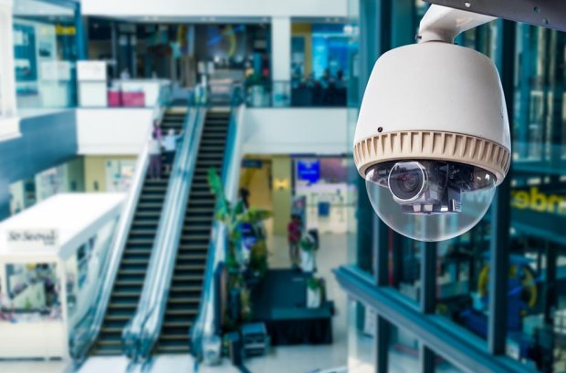 Систему для распознания в магазинах краж подозревают в сборе биометрии граждан