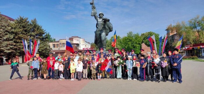 На передовой и в родном городе: атаман Дмитрий Суворов рассказал о патриотизме по-шахтински
